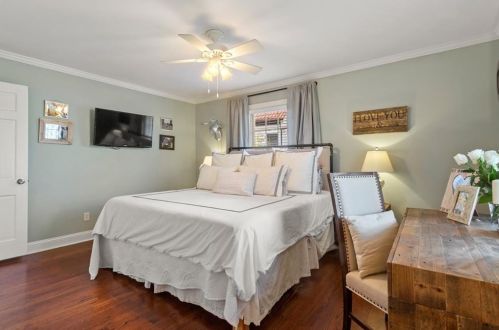 3378 Breton Ct, Atlanta GA 30319-2407 exterior