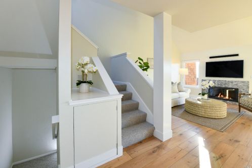 91 Milland Dr, Mill Valley CA 94941-4910 exterior