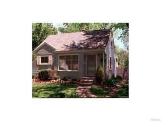 17600 Winston St, Detroit, MI 48219-3004