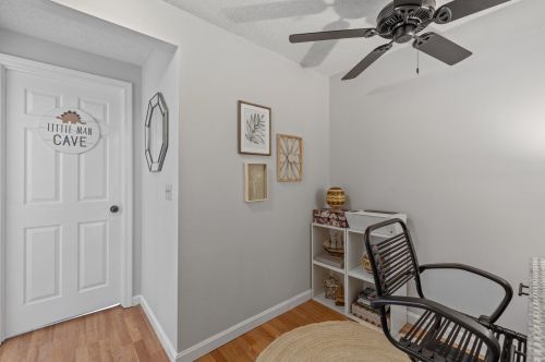 18 Great Fls Dr, Concord NH 03303-1594 exterior