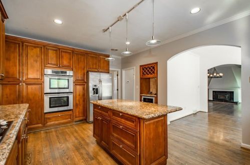 1685 Brandon Hall Dr, Atlanta GA 30350-3704 exterior