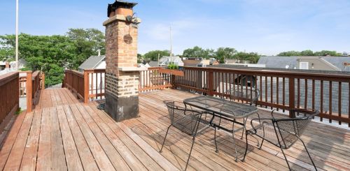 3341 Hamilton Ave, Chicago IL 60608-6036 exterior