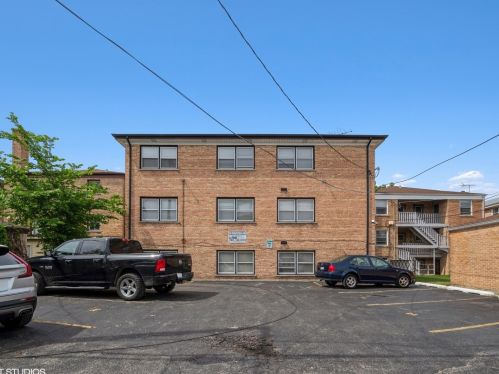 6747 Olmsted Ave, Chicago IL  60631-1251 exterior