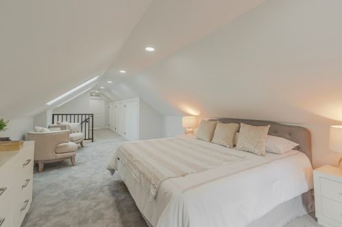 1624 Peterson Ave, Chicago IL  60660-2417 exterior