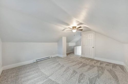 1692 Hillsdale Ave, Pittsburgh PA 15216-2018 exterior