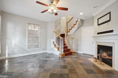 1320 Lessard Ln, Mc Lean VA  22101-3630 exterior