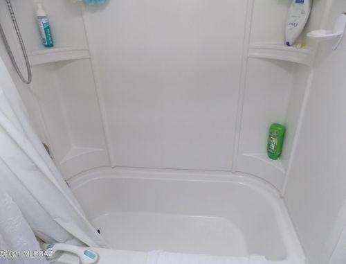 6152 29 St, Tucson AZ 85711-6123 exterior