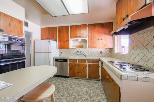 5641 7 Dr, Phoenix AZ 85029-1805 exterior