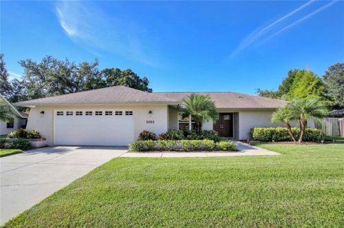 5060 Barrowe Dr, Tampa, FL 33624-2593