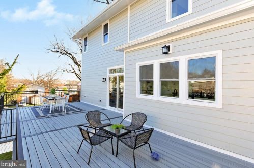 1716 Kearny St, Washington DC  20018-3838 exterior