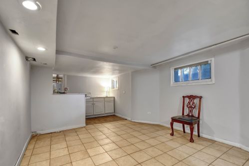 3245 64 Pl, Chicago IL 60638-5418 exterior