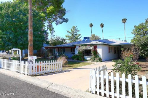 4138 34th Pl, Phoenix, AZ 85018-4770