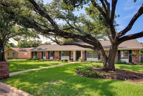 8800 Balcones Club Dr, Austin, TX 78750-3006