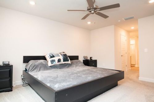 137 Pisces Ter, Fort Pierce FL 34984-4783 exterior