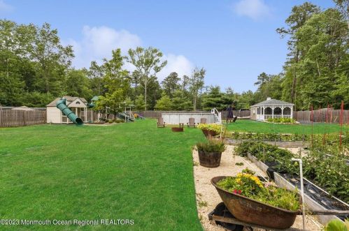 204 Bennetts Mills Rd, Jackson Twp NJ 08527-4260 exterior