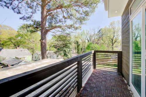 210 Mathewson Pl, Atlanta GA  30314-2629 exterior