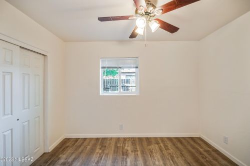 1626 Delaware St, Tucson AZ 85745-2306 exterior