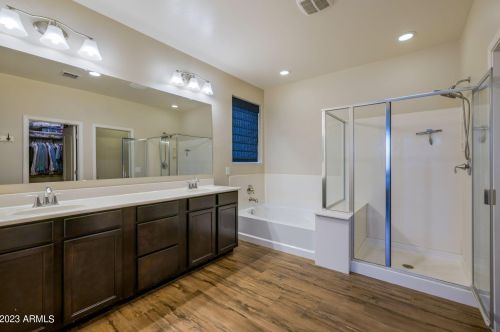 6917 19th Ln, Phoenix AZ  85041-6640 exterior