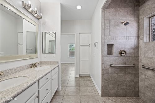 394 Redfield Rd, Chandler AZ 85225-1023 exterior