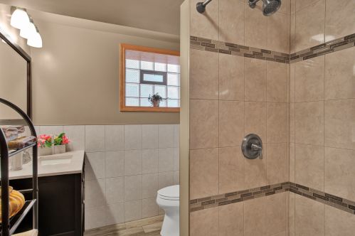 10135 Bell Ave, Chicago IL 60643-1905 exterior