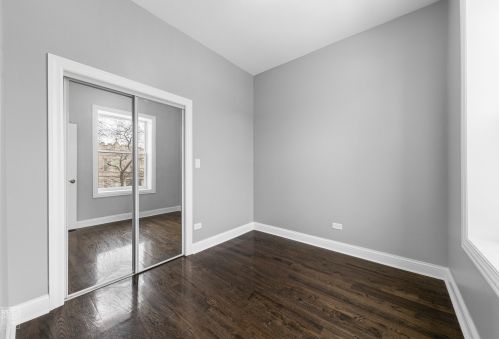 1872 Millard Ave, Chicago IL 60629-4349 exterior