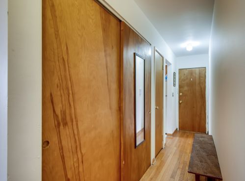 4105 Cullom Ave, Chicago IL 60641-2303 exterior