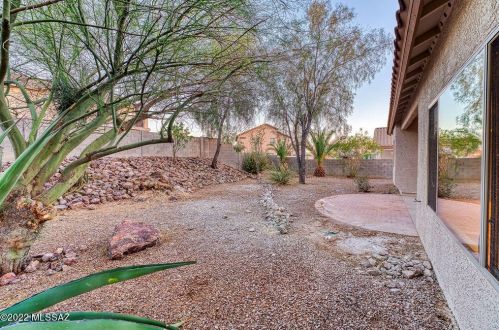 4541 Paseo Don Rolando, Tucson AZ 85746-8464 exterior