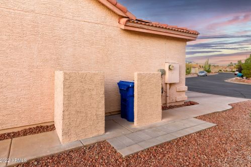 6692 Cypress Point Dr, Chandler AZ  85249-4332 exterior