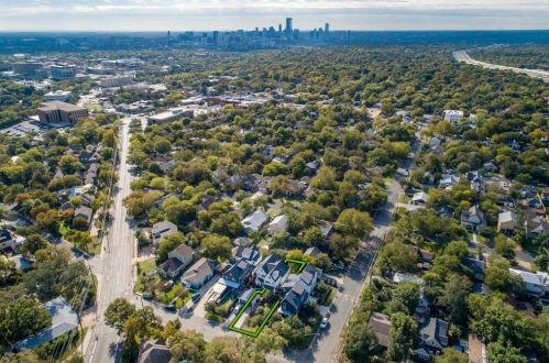 1821 39th St, Austin TX 78722-1319 exterior