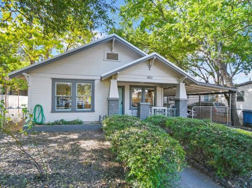 1903 Canterbury St, Austin TX  78702-5506 exterior