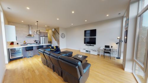 2719 Haddon Ave, Chicago, IL 60622-3438