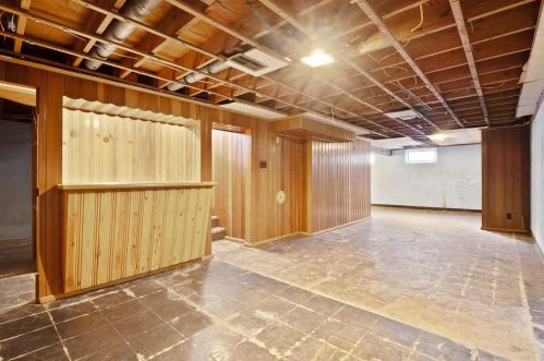 9317 Laramie Dr, Saint Louis MO exterior