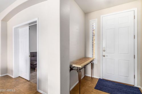 7810 15th Way, Phoenix AZ  85042-6734 exterior