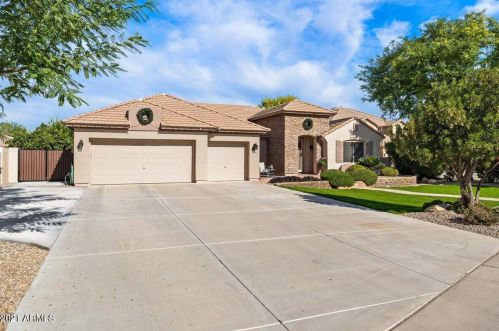 2954 Mahogany Pl, Chandler, AZ 85249-3595