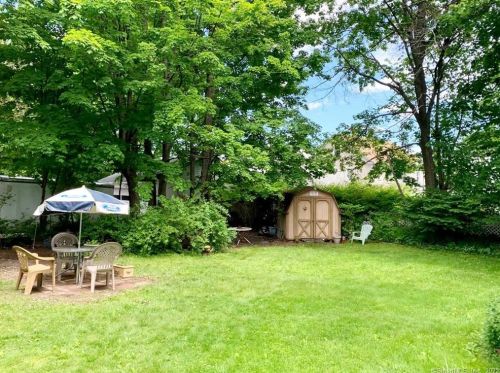 77 Chestnut Ave, Torrington CT 06790-5138 exterior