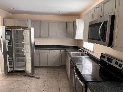 2011 51st Ct, Fort Pierce FL  34947-1683 exterior