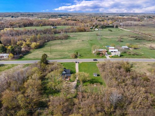 6338 124th Ave, Fennville MI 49408-9628 exterior