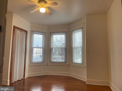 3096 Aramingo Ave, Philadelphia PA 19134-4421 exterior