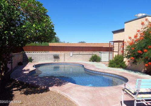 6790 3rd St, Tucson AZ  85710-1244 exterior