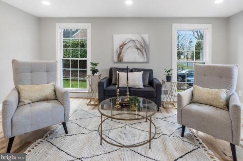 8916 Copenhaver Dr, Rockville MD  20854-3009 exterior