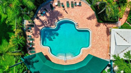 6264 Greenspointe Dr, Boynton Beach FL 33437-4915 exterior