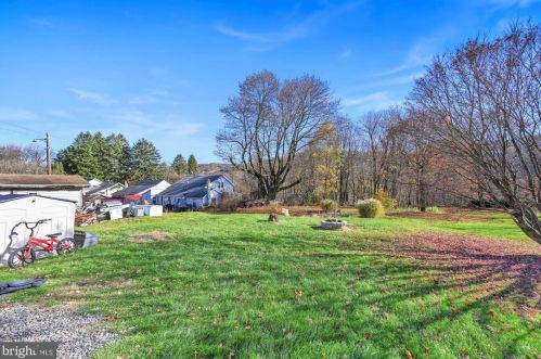 594 Valley Rd, Primrose PA  17901-8852 exterior