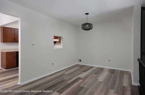 258 Clubhouse Dr, Middletown NJ 07748-1340 exterior