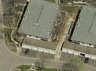 1271 Landmark Trl, Hopkins MN  55343-7993 exterior