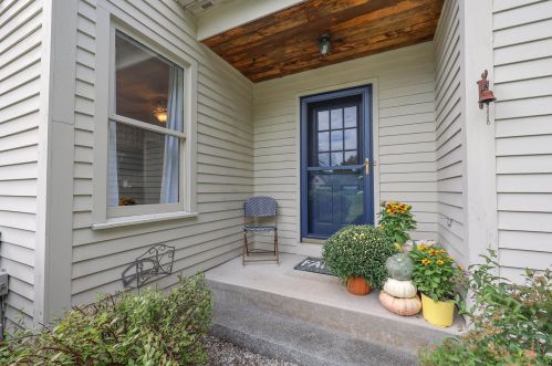 1 Windsor Rd, Concord, NH 03304-5218