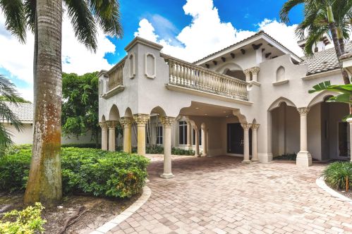 18105 Long Lake Dr, Boca Raton FL  33496-1928 exterior