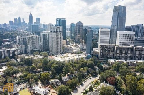 217 15 St, Atlanta GA 30318-7805 exterior