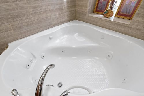 4453 Kildare Ave, Chicago IL 60652-3127 exterior