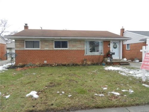 320 Chocolay Ave, Clawson, MI 48017-1375