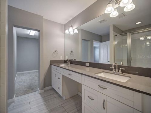 2815 Estrella St, Tampa FL 33629-6119 exterior